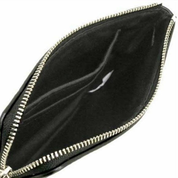 Coach | Signature Canvas Leather Wristlet - Black - Picture 3 of 11